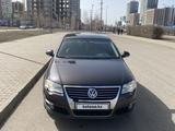 Volkswagen Passat 2008 года за 4 400 000 тг. в Астана – фото 2