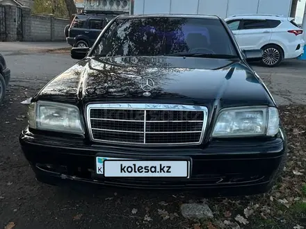 Mercedes-Benz C 280 1996 года за 2 200 000 тг. в Алматы