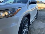 Toyota Highlander 2014 года за 15 700 000 тг. в Туркестан – фото 2