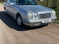 Mercedes-Benz E 240 1998 года за 2 300 000 тг. в Алматы – фото 17