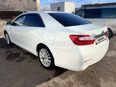 Toyota Camry 2014 года за 8 800 000 тг. в Балхаш – фото 3