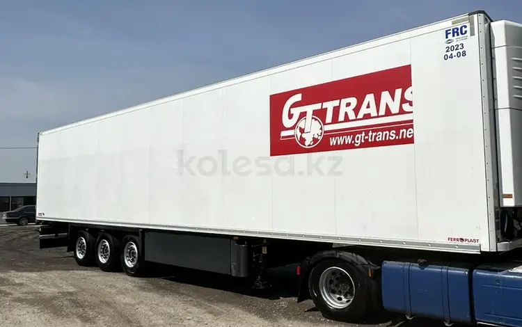 Schmitz Cargobull  SLX 2012 года за 17 000 000 тг. в Шымкент