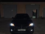 Toyota Camry 2018 года за 8 400 000 тг. в Атырау – фото 4