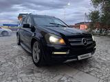 Mercedes-Benz GL 350 2010 года за 4 000 000 тг. в Атырау – фото 2