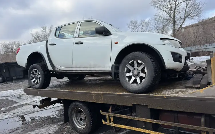 Mitsubishi L200 2012 года за 3 303 333 тг. в Караганда