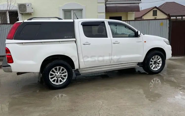 Toyota Hilux 2013 года за 8 600 000 тг. в Атырау