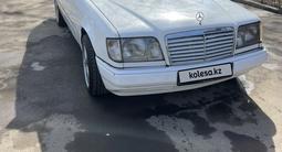 Mercedes-Benz E 300 1994 года за 1 800 000 тг. в Алматы