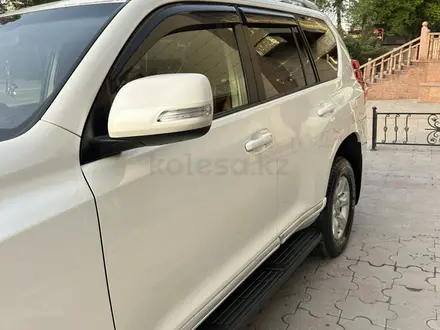 Toyota Land Cruiser Prado 2013 года за 16 999 999 тг. в Алматы – фото 18