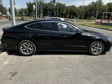 Hyundai Sonata 2021 года за 11 400 000 тг. в Алматы – фото 2