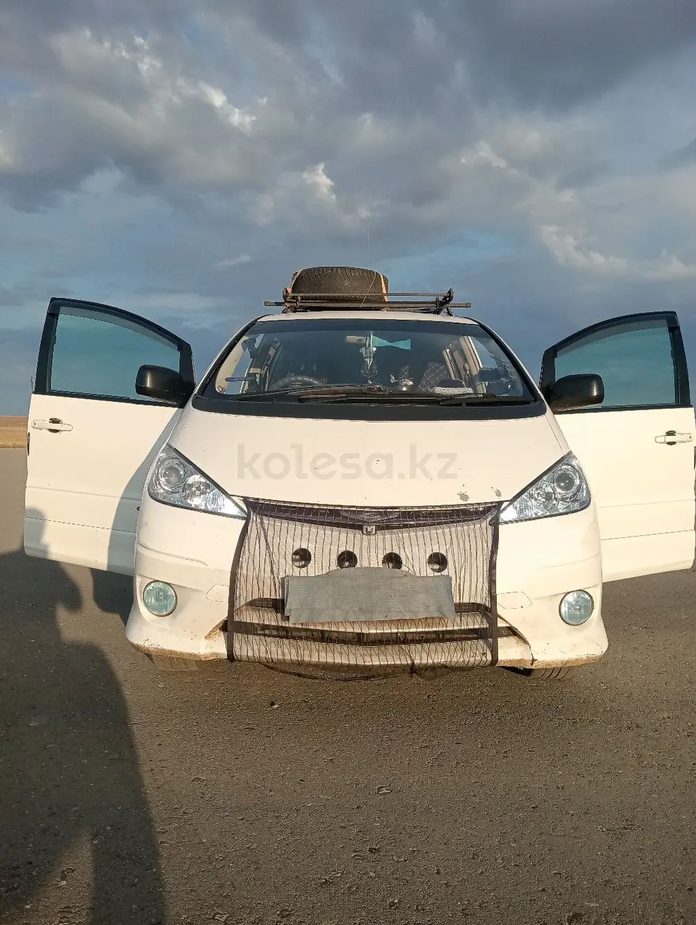 Toyota Estima, 2004