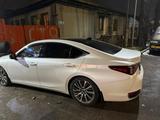 Lexus ES 250 2020 года за 21 000 000 тг. в Алматы – фото 3