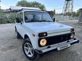 ВАЗ (Lada) Lada 2121 2000 года за 2 000 000 тг. в Алматы – фото 2