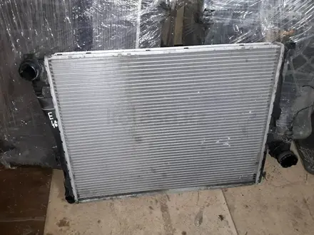Радиатор е46 за 25 000 тг. в Караганда – фото 2
