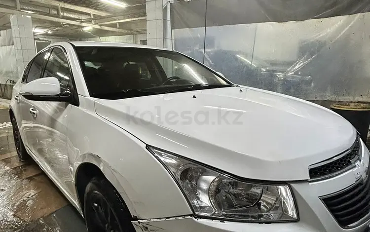 Chevrolet Cruze 2014 годаүшін3 200 000 тг. в Астана