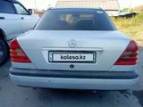 Mercedes-Benz C 180 1994 годаүшін1 500 000 тг. в Макинск – фото 4