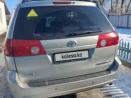 Toyota Sienna 2006 года за 7 500 000 тг. в Алматы – фото 6