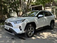 Toyota RAV4 2021 года за 15 850 000 тг. в Усть-Каменогорск