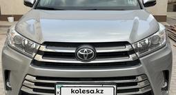 Toyota Highlander 2019 года за 16 000 000 тг. в Актау – фото 2