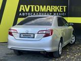 Toyota Camry 2013 годаүшін7 300 000 тг. в Семей – фото 4