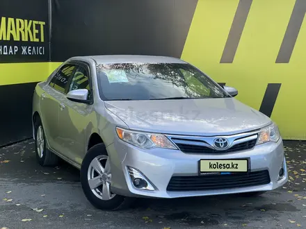 Toyota Camry 2013 года за 7 300 000 тг. в Семей – фото 3