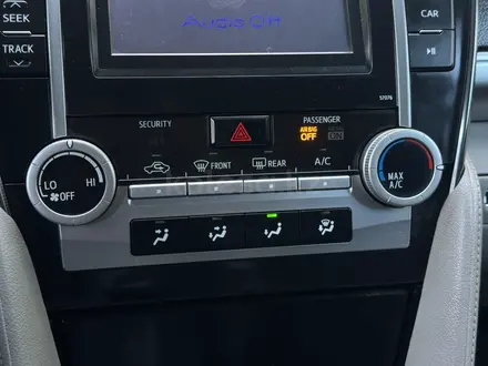 Toyota Camry 2013 года за 7 300 000 тг. в Семей – фото 10