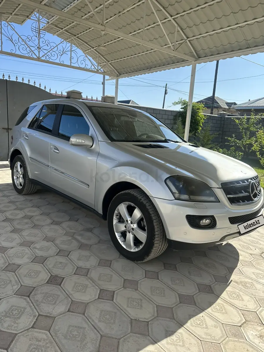 Продажа Mercedes-Benz ML 500 2005 года в Алматы - №162614404: цена ...