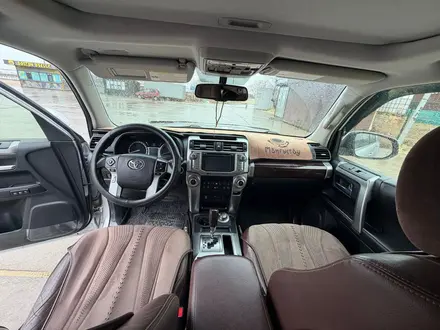 Toyota 4Runner 2017 года за 14 200 000 тг. в Актау – фото 12