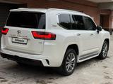 Toyota Land Cruiser 2022 года за 45 000 000 тг. в Уральск – фото 3