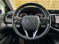 Toyota Camry 2019 года за 10 250 000 тг. в Астана – фото 13