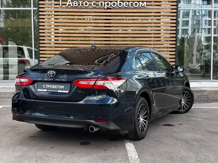 Toyota Camry 2019 года за 10 250 000 тг. в Астана – фото 18