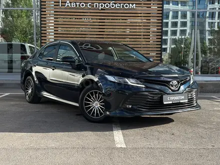 Toyota Camry 2019 года за 10 250 000 тг. в Астана – фото 19