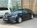Toyota Camry 2019 года за 9 750 000 тг. в Астана