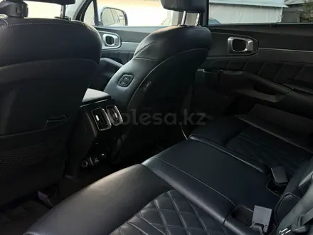 Kia Sorento 2021 года за 15 700 000 тг. в Шымкент – фото 9