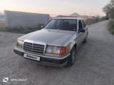 Mercedes-Benz E 200 1987 годаүшін850 000 тг. в Туркестан – фото 2