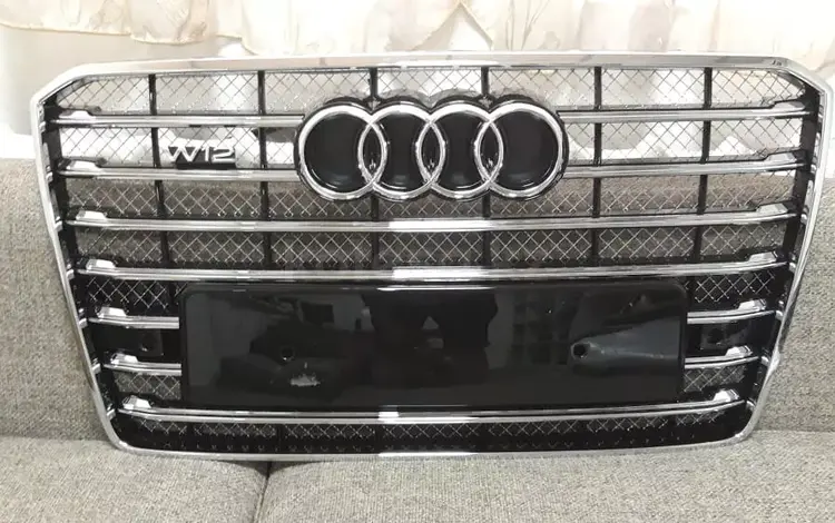 Решетка радиатора Audi a8 w12 d4 рестайлинг за 150 000 тг. в Алматы