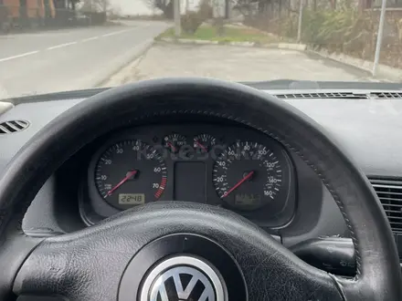 Volkswagen Golf 2001 года за 2 300 000 тг. в Алматы – фото 6