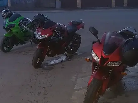 Honda  CBR 600RR 2008 года за 3 000 000 тг. в Астана – фото 3