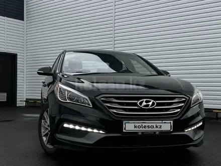 Hyundai Sonata 2015 года за 8 000 000 тг. в Актобе – фото 3