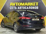 Hyundai Elantra 2018 года за 5 550 000 тг. в Актау – фото 4