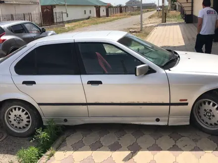 BMW 320 1991 года за 1 300 000 тг. в Туркестан