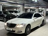 Mercedes-Benz S 500 2009 годаfor12 000 000 тг. в Алматы