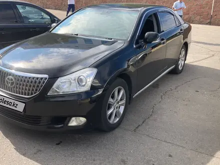 Toyota Crown Majesta 2010 года за 7 000 000 тг. в Астана