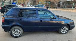 Volkswagen Golf 1994 года за 900 000 тг. в Семей – фото 4