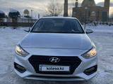 Hyundai Solaris 2018 года за 6 790 000 тг. в Семей
