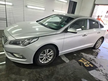 Hyundai Sonata 2015 года за 7 050 000 тг. в Астана – фото 2