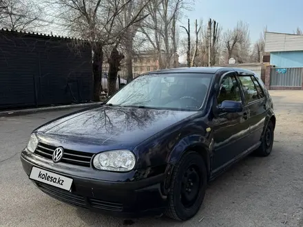 Volkswagen Golf 1999 года за 2 100 000 тг. в Алматы