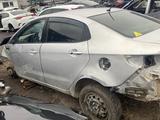 Kia Rio 2014 года за 865 064 тг. в Актобе – фото 2