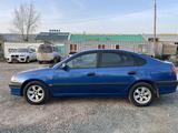 Toyota Avensis 1999 года за 3 150 000 тг. в Кокшетау – фото 2