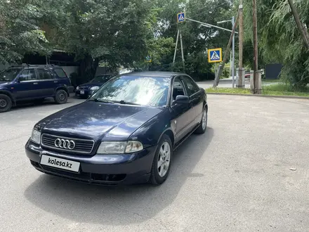 Audi A4 1996 года за 1 250 000 тг. в Алматы