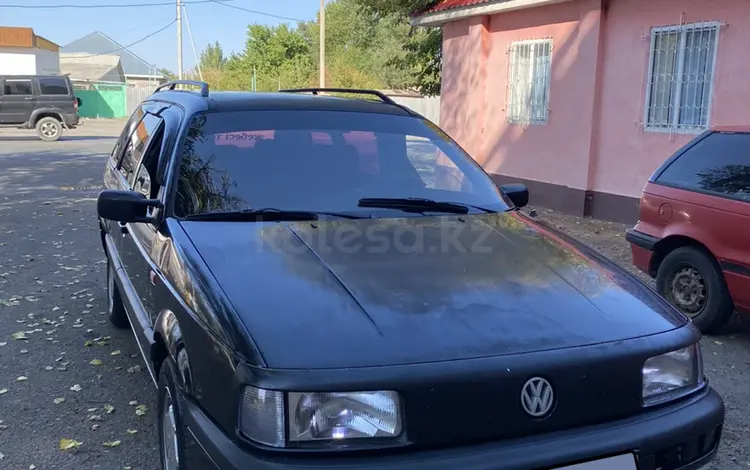 Volkswagen Passat 1993 годаүшін1 400 000 тг. в Тараз